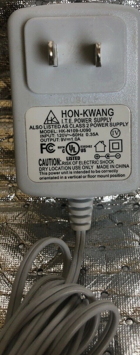 NEW Hon-Kwang HK-N109-U090 AC Adapter Charger 9V 1A Summer Infant I.T.E. Power Sup